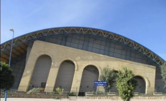 Complexe sportif couvert